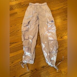Golden hinge purple windbreaker pants